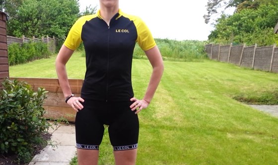 Products: Why People Love Le Col Cycling Apparel