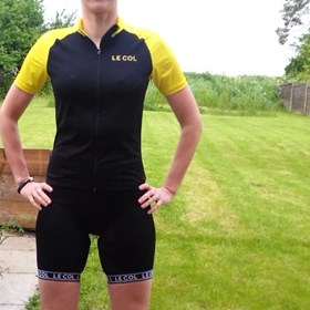 Products: Why People Love Le Col Cycling Apparel